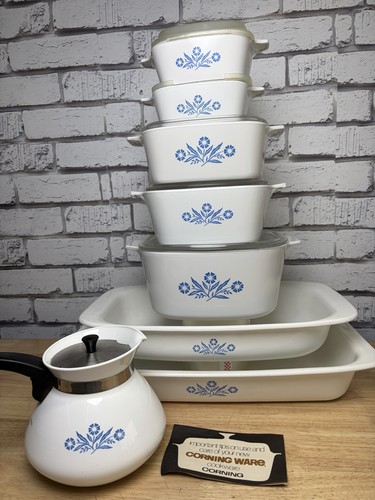 Corningware blue cornflower - blue,